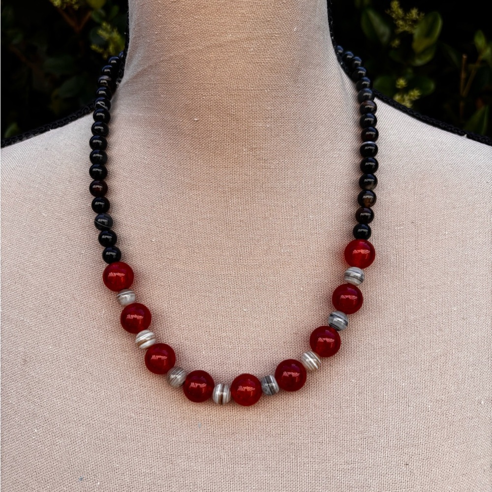 Elegant Red and Black Beaded Necklace with Silver Accents